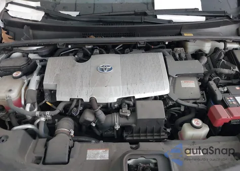 2018 Toyota Prius Prime Premium из США, поврежденный, VIN JTDKARFP0J3084142